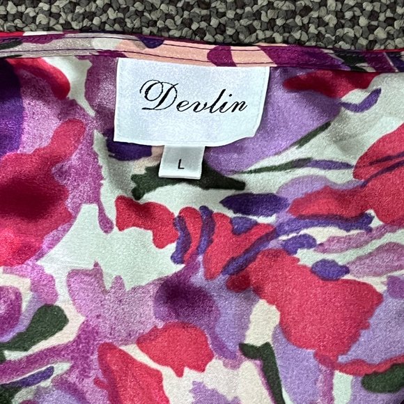 Loose Flowy Button Up Blouse with Cutout Sleeves by Devlin - Picture 4 of 5